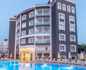 Motto Premium Hotel & Spa