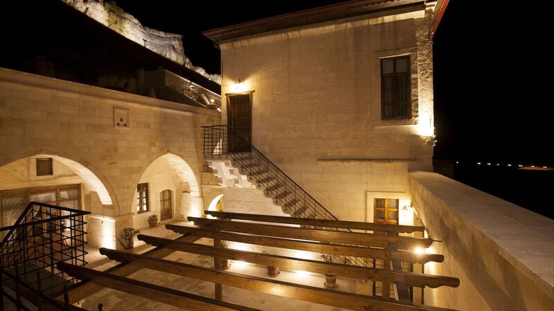 Kayakapi Premium Caves