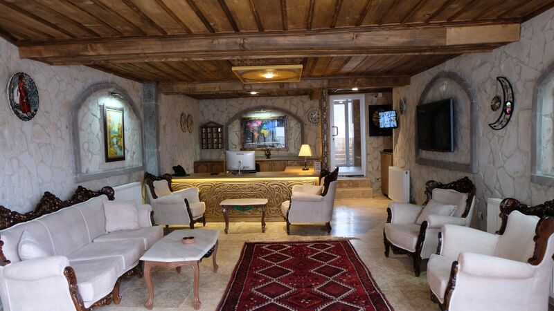 Grand Elite Cave Suites