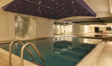 Samm - Boutique Class