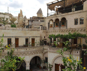 Roma Cave Suite Hotel