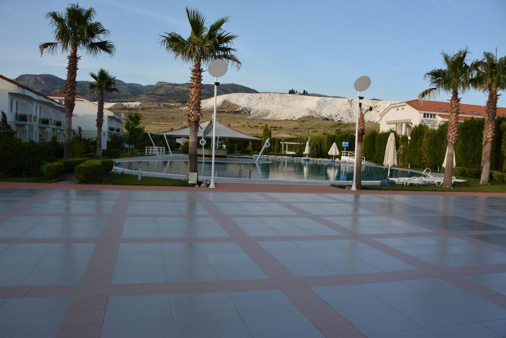 Tripolis Hotel