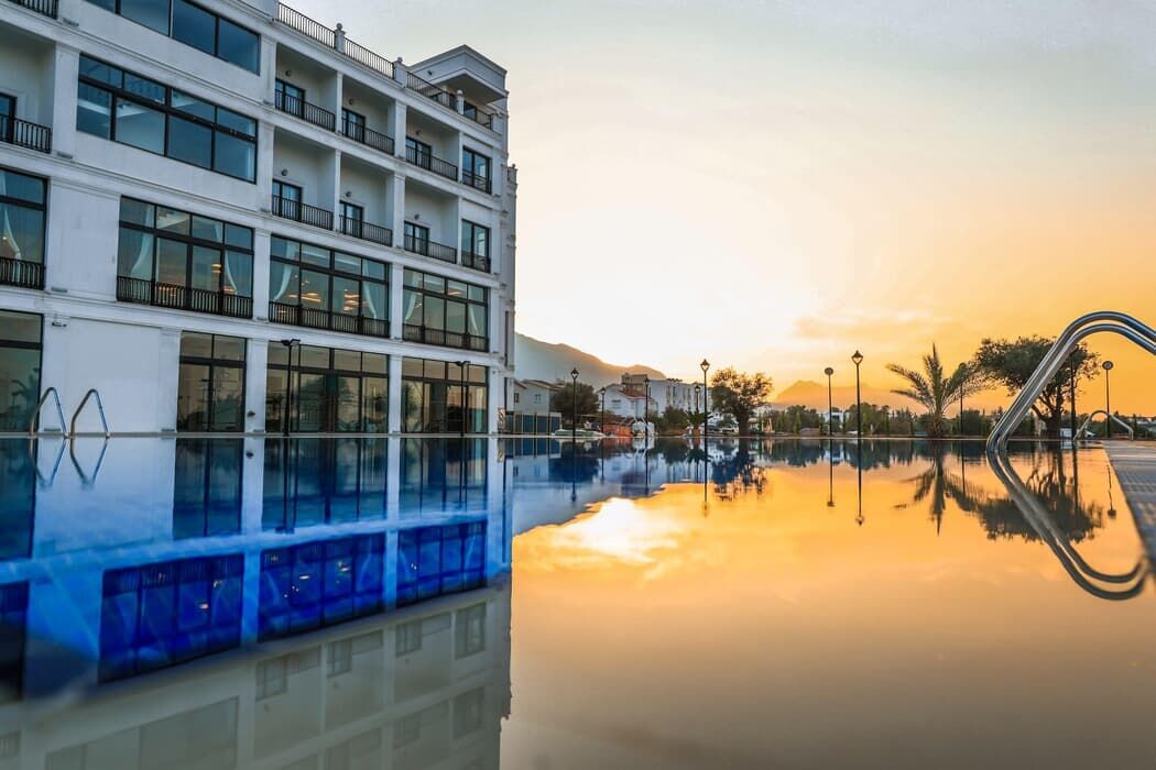 Mc Palace Hotel & Spa & Convention