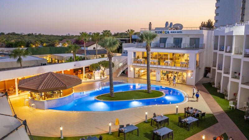 Mimoza Beach Hotel