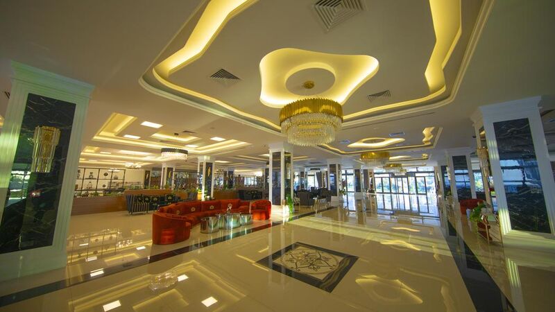 Mc Palace Hotel & Spa & Convention