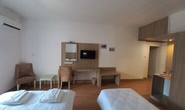 Grand Center Boutique Hotel