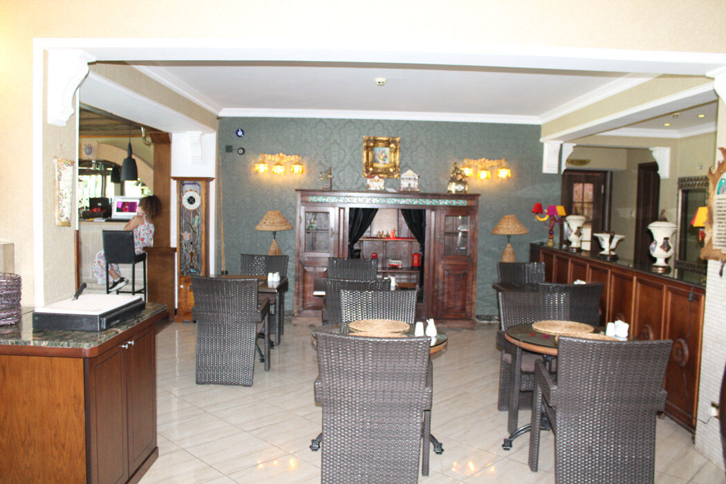 Bella View Art Boutique Hotel