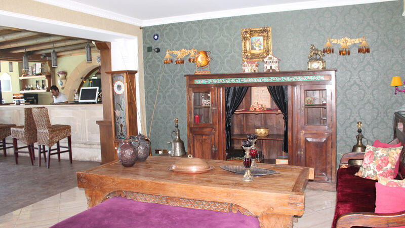 Bella View Art Boutique Hotel