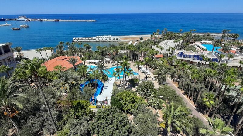 Oscar Resort Hotel
