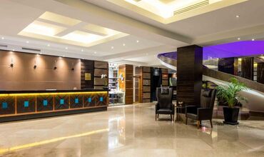 Hotel Çelik Palas Convention Center & Thermal Spa