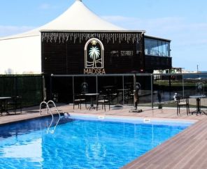 Mad Sea Beach Hotel