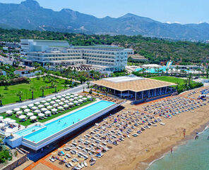 Acapulco Resort Hotel & Spa