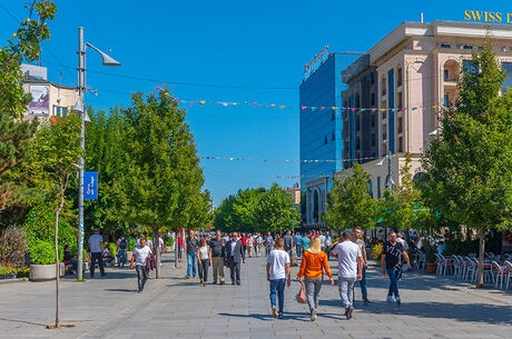 İzmir Çıkışlı Balkan Üçgeni Turu Air Albania Havayolları ile 2 Gece 3 Gün