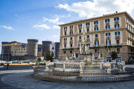 Elegant İtalya Turu AnadoluJet Havayolları ile 7 Gece 8 Gün (FCO-BGY) FL001