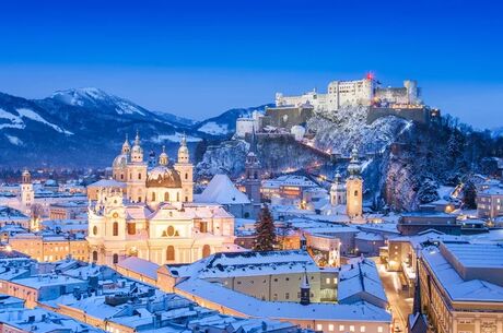 VİYANA & SALZBURG & PRAG & BUDAPEŞTE Sun Express Hava Yolları ile 7 Gece