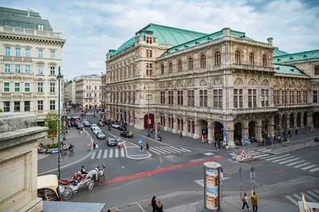 VİYANA & SALZBURG & PRAG & BUDAPEŞTE Sun Express Hava Yolları ile 7 Gece