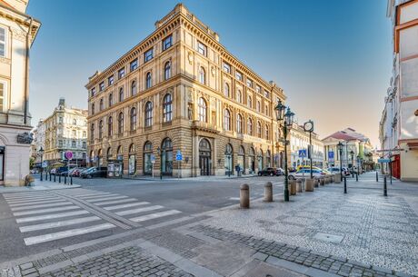 PRAG Pegasus Havayolları ile 3 Gece