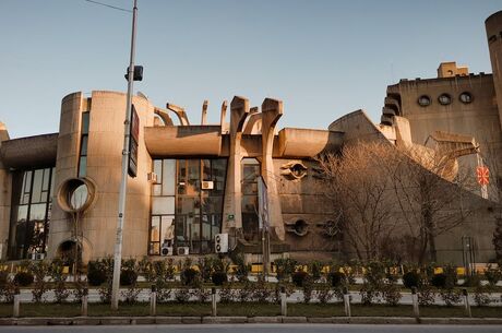 Diyarbakır Çıkışlı Kosovalı Büyük Balkan Turu Ajet ile Extra Turlar Ve Akşam Yemekleri Dahil OHD-SKP