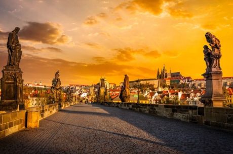 Bohemya'nın Işıltısı Prag Turu 4 Gece Ajet Havayolları İle Yaz Dönemi