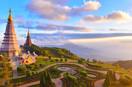 Bangkok Phuket Serüveni turu Qatar Havayolları ile 6 Gece Öğlen Uçuşu (BKK-HKT) 2026 Dönemi