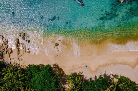 Bangkok Phuket Serüveni turu Qatar Havayolları ile 6 Gece Öğlen Uçuşu (BKK-HKT) 2026 Dönemi