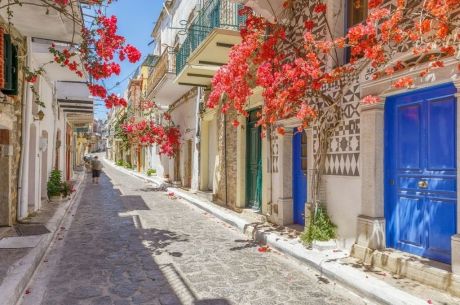 Çeşme Çıkışlı Feribot ile Sakız Adasıs Turu 2 Gece 3 Gün 
