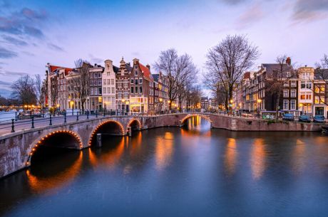 Comfort Benelux & Paris & Almanya Turu Pegasus Hava Yolları ile 7 Gece Ekstra Turlar Dahil ORY- AMS