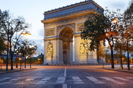 Çukurova Kalkışlı Comfort Benelüx & Paris & Almanya Sun Express Hava Yolları ile 6 Gece Ekstra Turlar Dahil DUS-DUS 2026 Dönemi