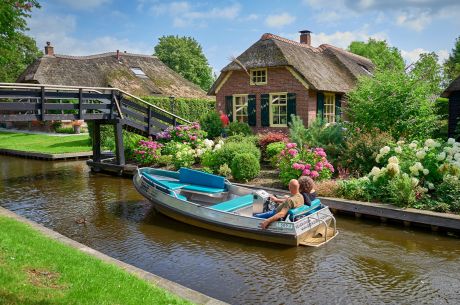 Görkemli Dörtlü Benelüx & İsviçre & Fransa & Almanya 7 Gece - THY ile (2026 Yaz Dönemi) (BSL - DUS) AT-1303