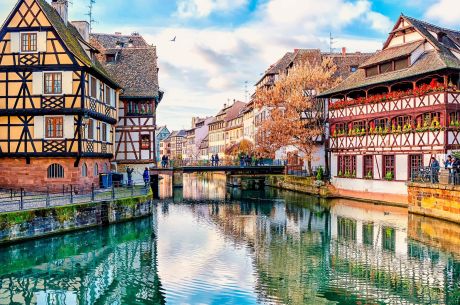 Görkemli Dörtlü Benelüx & İsviçre & Fransa & Almanya 7 Gece - THY ile (2026 Yaz Dönemi) (BSL - DUS) AT-1303