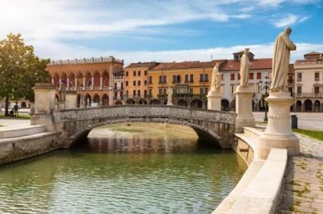 Otobüs İle Büyük İtalya ve Yunanistan Masalı (Ekstra Turlar ve Çevre Gezileri Dahil) İzmir Hareketli