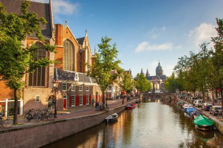 Amsterdam Turu Ajet Havayolları İle 2 Gece 3 Gün