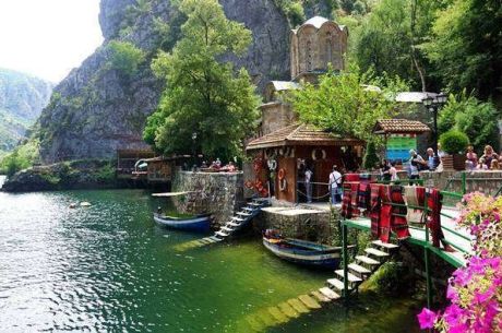 Çukurova Çıkışlı Kosovalı Büyük Balkanlar Turu AJet ile Extra Turlar ve Akşam Yemekleri Dahil 7 Gece SKP-TZL