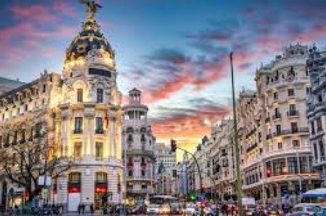 Görkemli İspanya ve Endülüs Şehirleri 7 Gece - THY ile (2026 İlkbahar Dönemi) (SVQ-SVQ) 