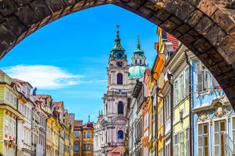 Uçaklı Orta Avrupa Masalı Turu Ajet Havayolları ile 7 Gece 8 Gün 2026 Dönemi