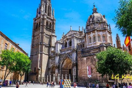 İzmir Çıkışlı Elegant İspanya & Endülüs Turu Sunexpres Havayolları ile 7 Gece BCN-MAD