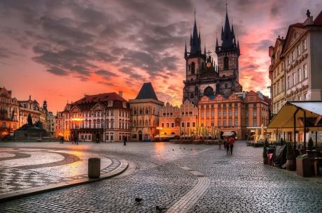 Otobüs İle Orta Avrupa Masalı (Tüm Çevre Gezileri ve Ekstra Turlar Dahil) İzmir Hareketli