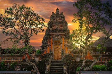 Endonezya Malezya Bali Turu 12 Gün EJ001