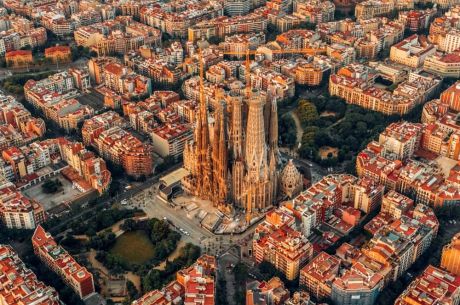 MILANO & NICE & MARSILYA & BARCELONA TURU Pegasus Havayolları ile 7 gece Barcelona Gidiş – Milano Dönüş