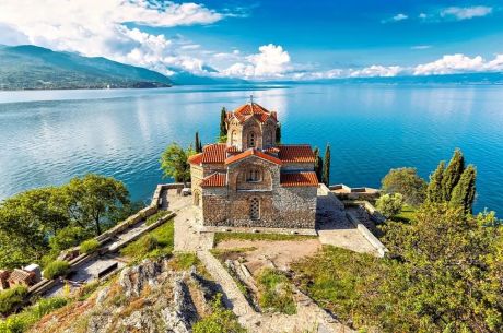 İzmir Çıkışlı Kosovalı Büyük Balkanlar Turu Pegasus ile Extra Turlar ve Akşam Yemekleri Dahil SKP-SKP