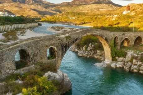 Çukurova Çıkışlı Kosovalı Büyük Balkanlar Turu AJet ile Extra Turlar ve Akşam Yemekleri Dahil 6 Gece TZL-SKP