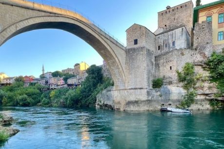 Çukurova Çıkışlı Kosovalı Büyük Balkanlar Turu AJet ile Extra Turlar ve Akşam Yemekleri Dahil 6 Gece SKP-TZL