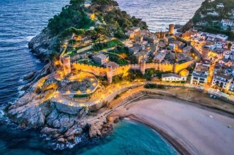 Akdeniz`in Görkemli Üçlüsü İtalya & Fransa & İspanya - THY ile (2026 İlkbahar Dönemi) AT1005
